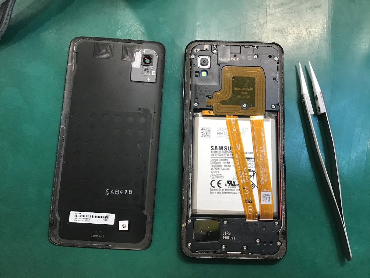GalaxyA20のバッテリー交換ならデータをそのまま・最短即日修理のスマホ修理工房ラザウォーク甲斐双葉店へ